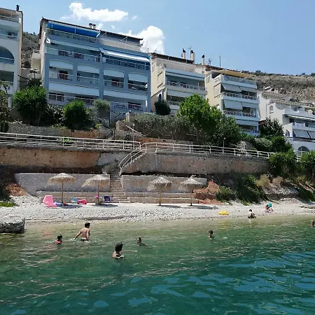 Kiveri Apartments Exterior photo